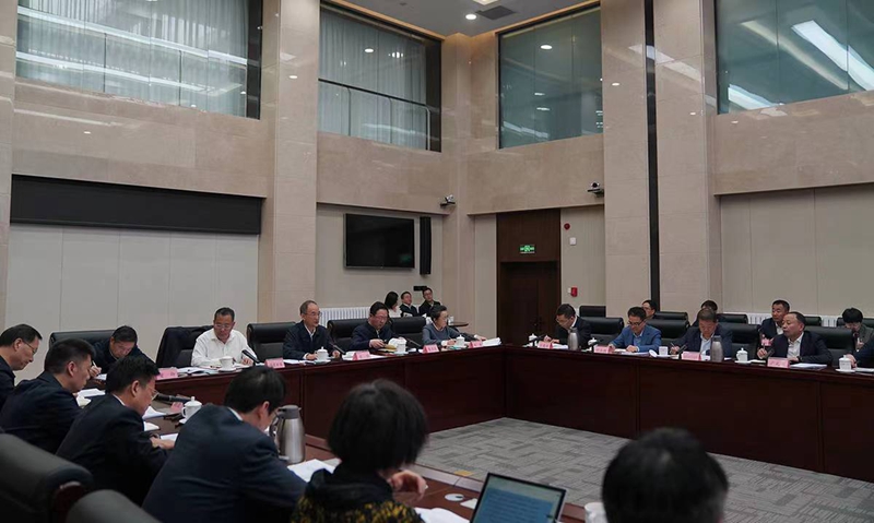 省政府召開(kāi)電視電話(huà)會(huì)議安排部署近期重點(diǎn)工作? 黃強(qiáng)主持并講話(huà)「相關(guān)圖片」